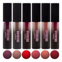 labiales liquidos acabado matte Creme Lip Obsidian Ruby Rose