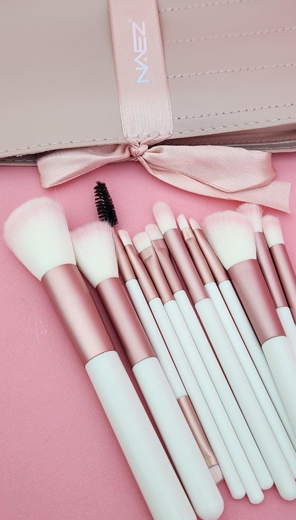 Set X12 Brochas de/para maquillaje en estuche NAEZ 