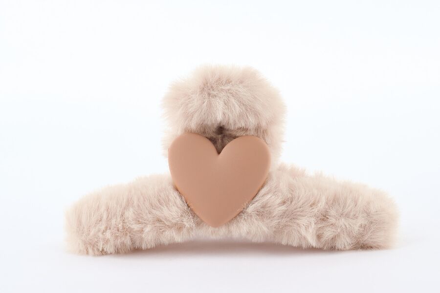 Gancho Para Cabello Peludo Con Corazon- City Girl