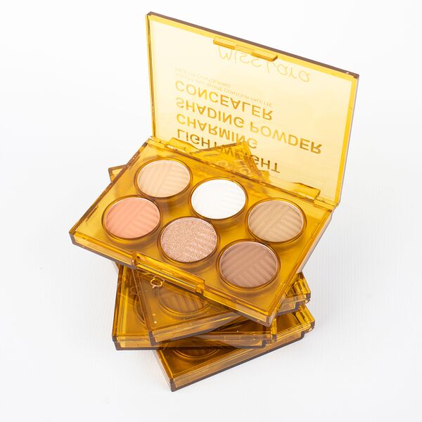 Paleta de Iluminadores 4 Colores Miss Lara