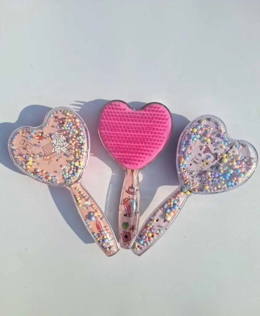 Cepillos para el pelo INFANTIL CORAZON CON DISEÑO SURTIDO