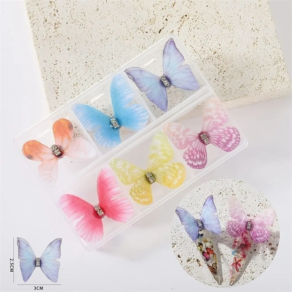 [PL-427389] caja 6 divisiones mariposas con imán para uñas