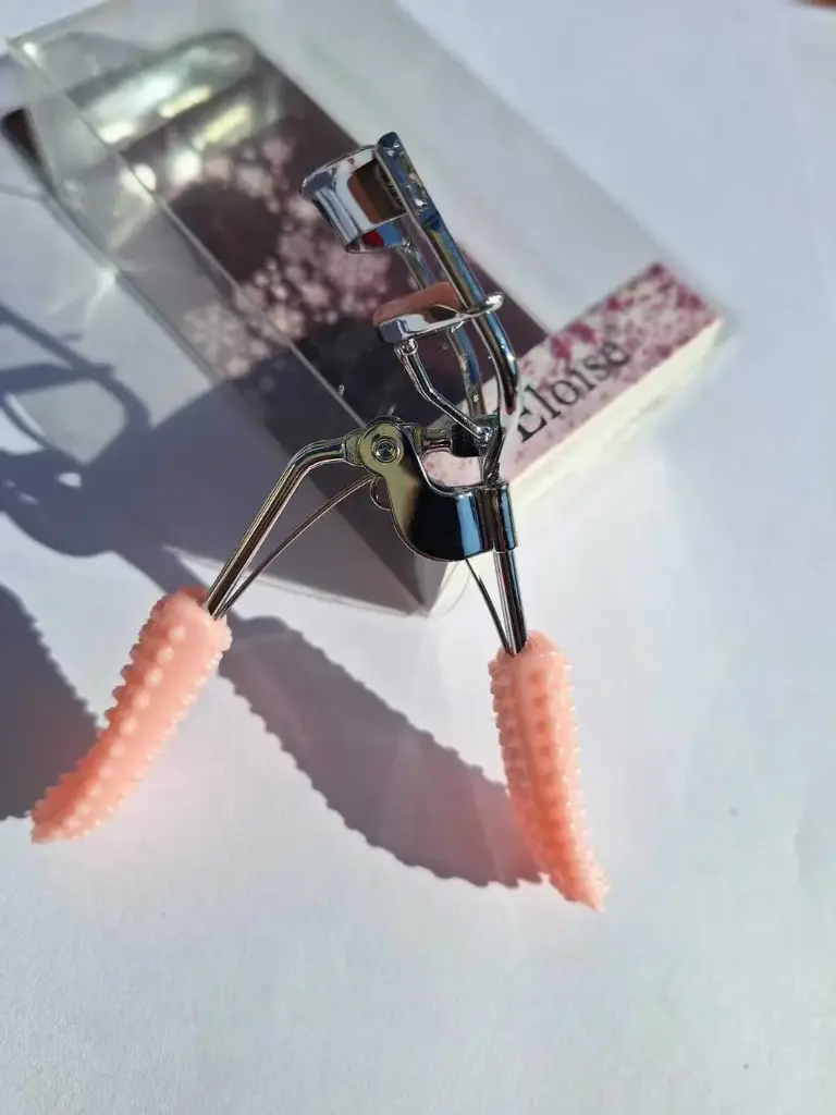 [PL-10JJMA7 JMJ6603] Arqueador para pestañas Mango Antideslizante Eloise