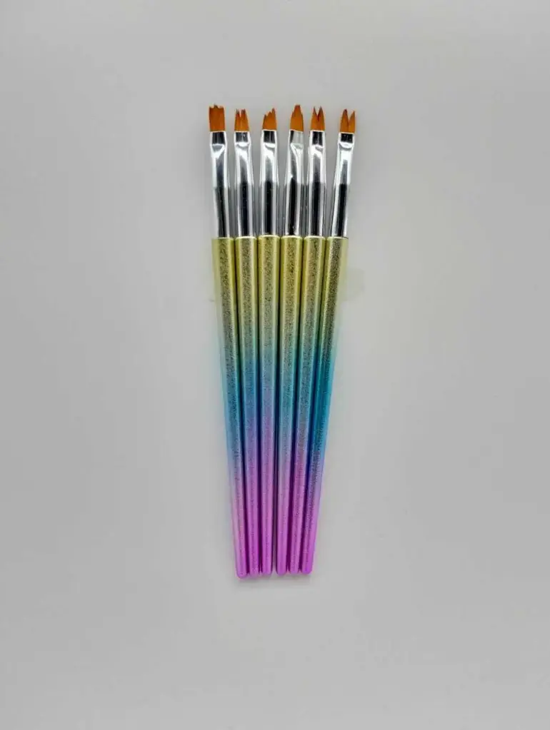 Pinceles para decoraciones tornasolados x6 Eloise