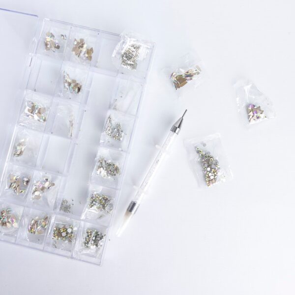 KIT DE ACCESORIOS PARA UÑAS