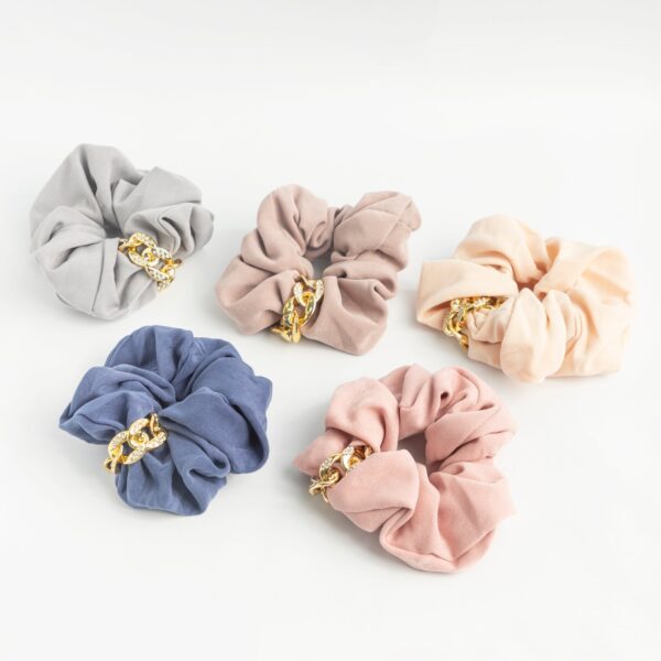COLITA SCRUNCHIE CADENA