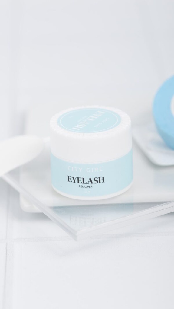 REMOVEDOR EN CREMA PARA ADHESIVO DE PESTAÑAS 12G CITY GIRL