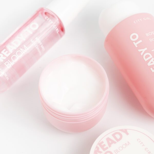 KIT CUIDADO CORPORAL ROSY MIST CITY GIRL – 3PCS