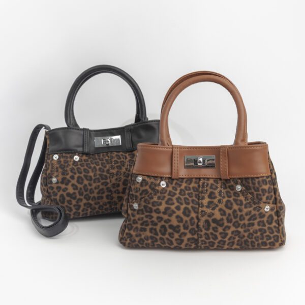 cartera animal print 