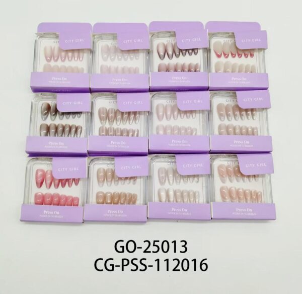 press on almond efecto ojo de gato city girl
