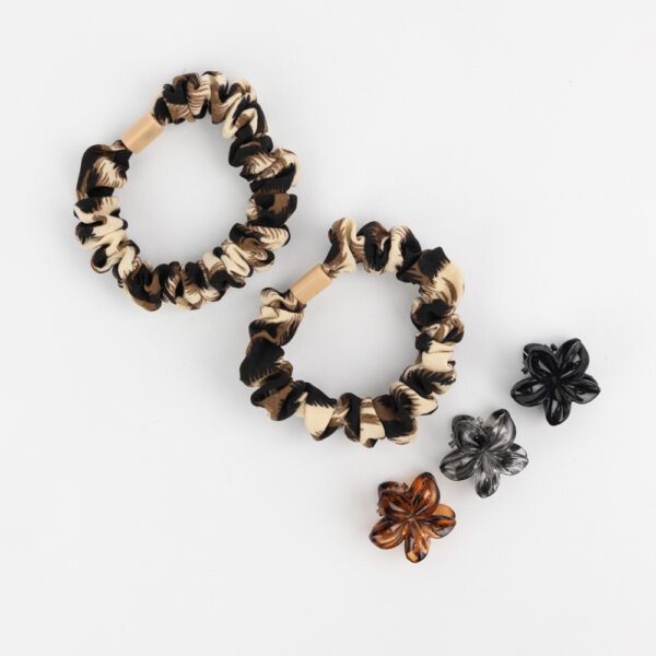 COLITA + BROCHES ANIMAL PRINT