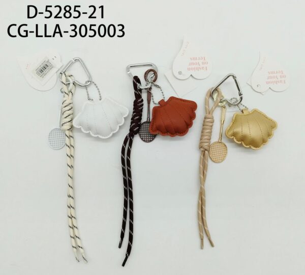 [PG-D-5285-21] LLAVERO CHARM CARACOL 
