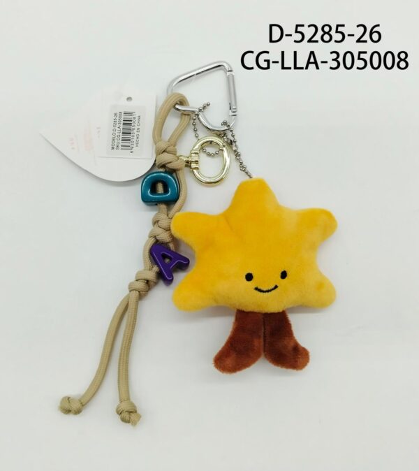 LLAVERO CHARM ESTRELLA CON PATITAS