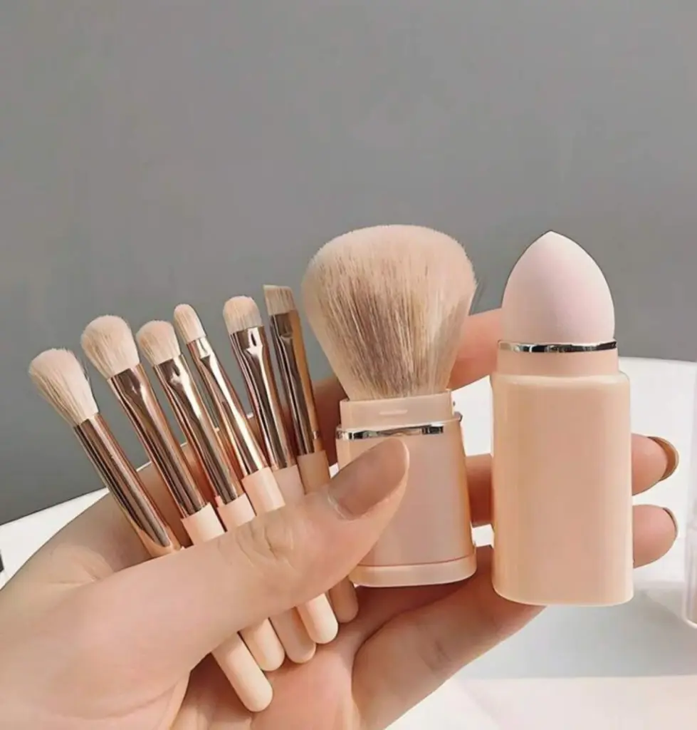 Brocha mini en cajita x8u SALLY