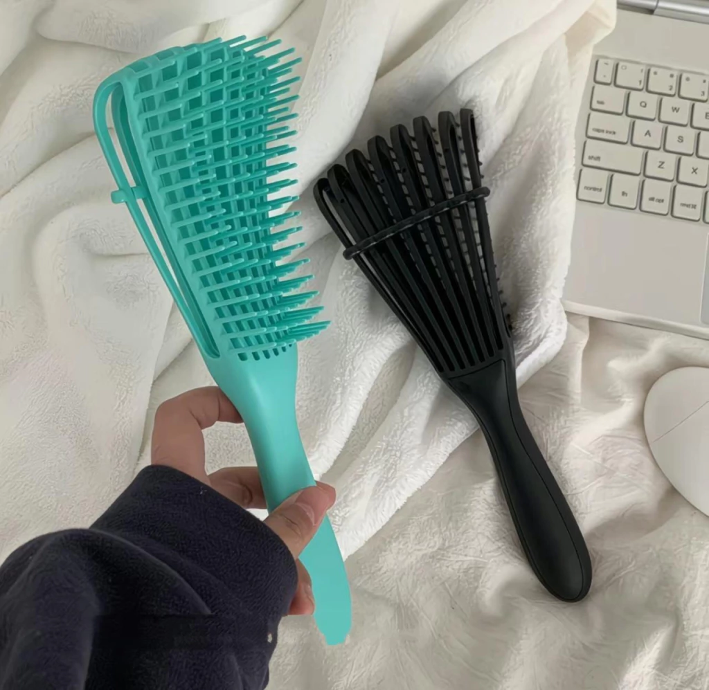 [PL-821791] Cepillo para el pelo ANTI FRIZZ SHINE BEAUTY