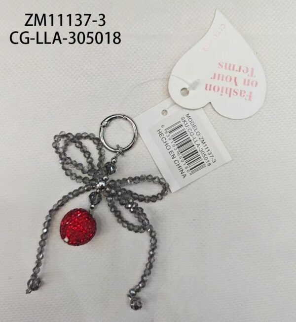 llavero charm perlitas