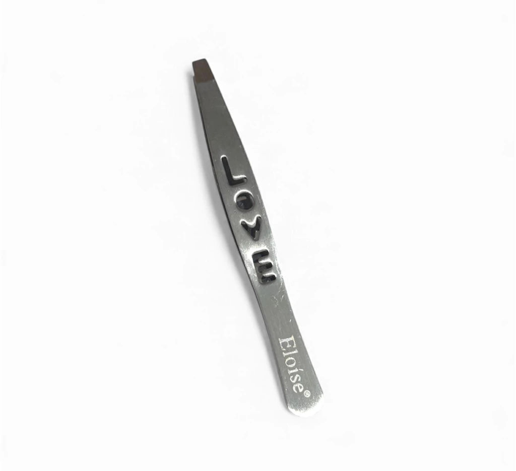 pinza para la cejas love