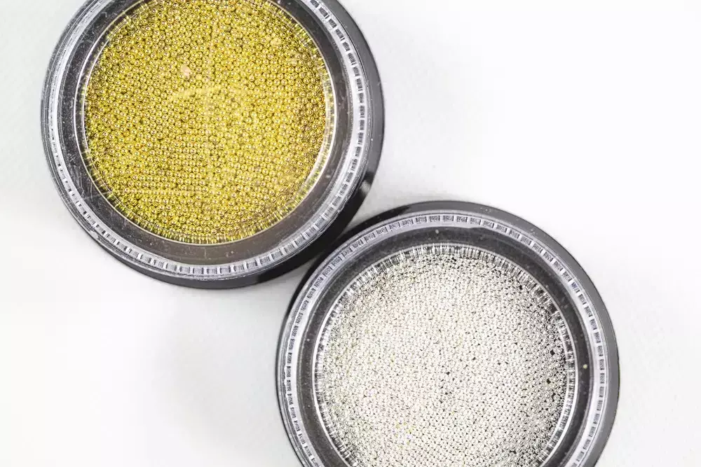 Caviar DORADO Y PLATEADO SURTIDO PARIS NIGHT ___Pack X6