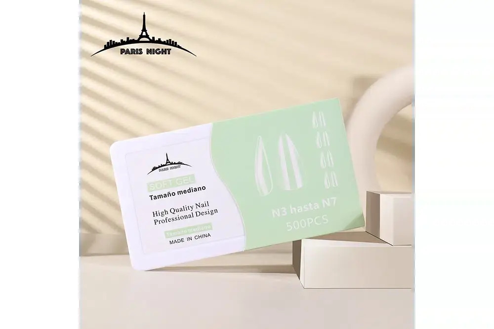 tips soft gel Paris Night tamaño mediano almendra  caja verde