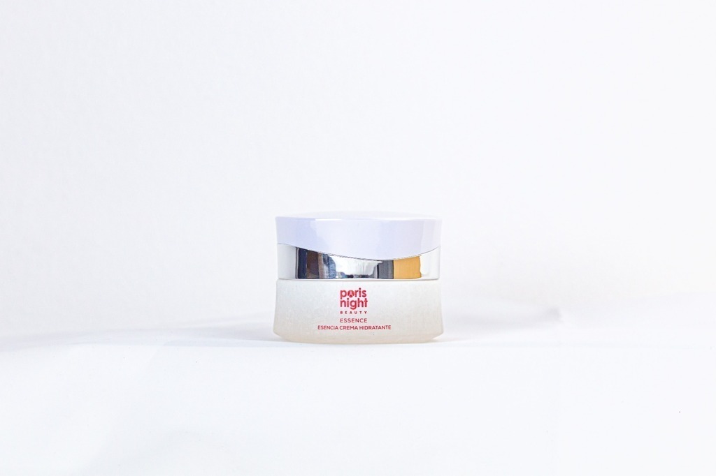 esencia crema hidratante 40grs Paris Night
