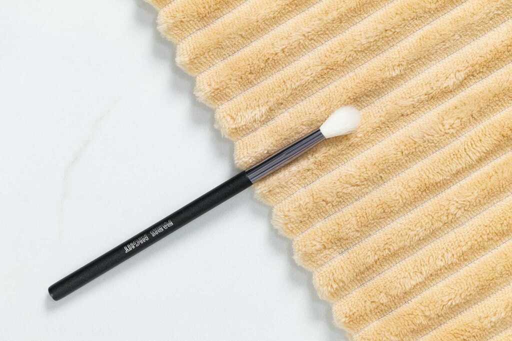 [PL-40706] brocha negra y plateada Paris Night