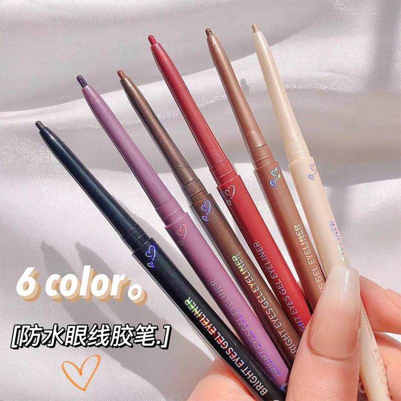 Delineador retractil de colores waterproof Novo