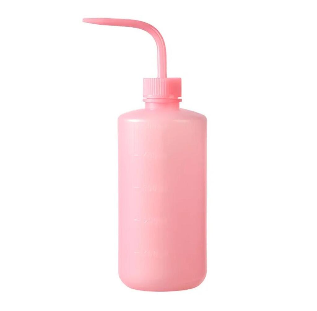 Botella pico curvo para pestañas