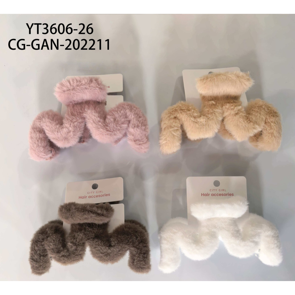 [PG-YT3606-26] BROCHE DE PELO PELUCHE CITY GIRL