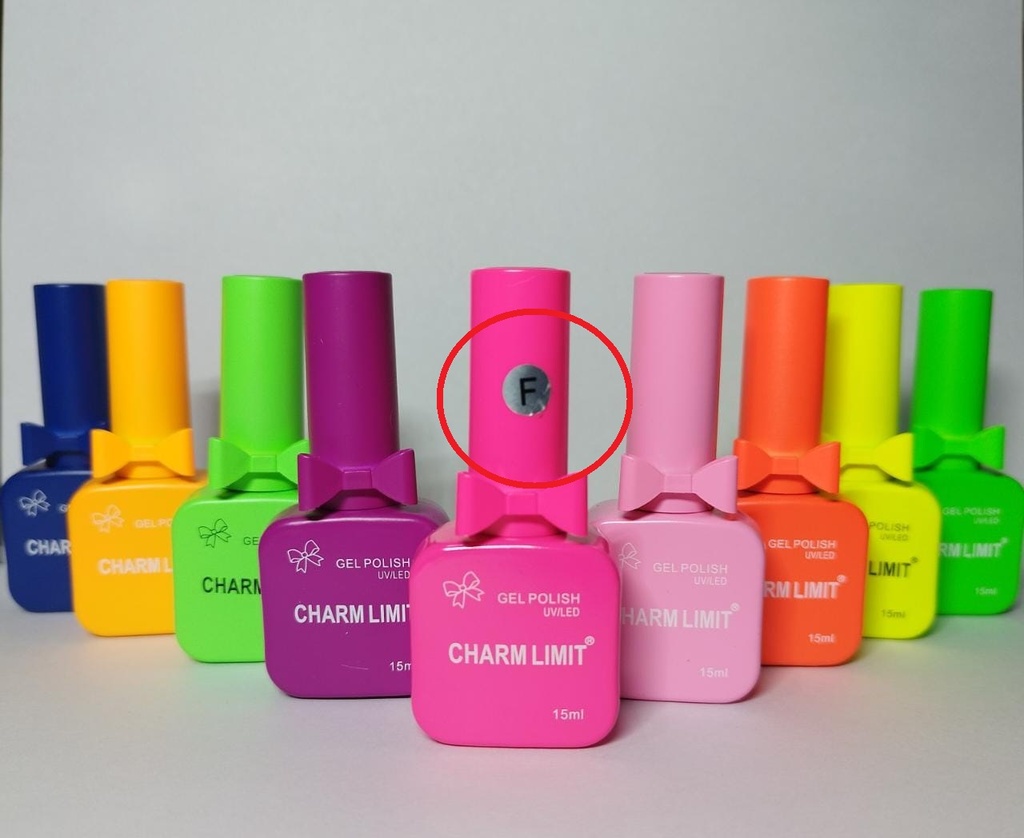 esmalte semipermanente Charm Limit con moño/lazo 15ml ___ PACK X9