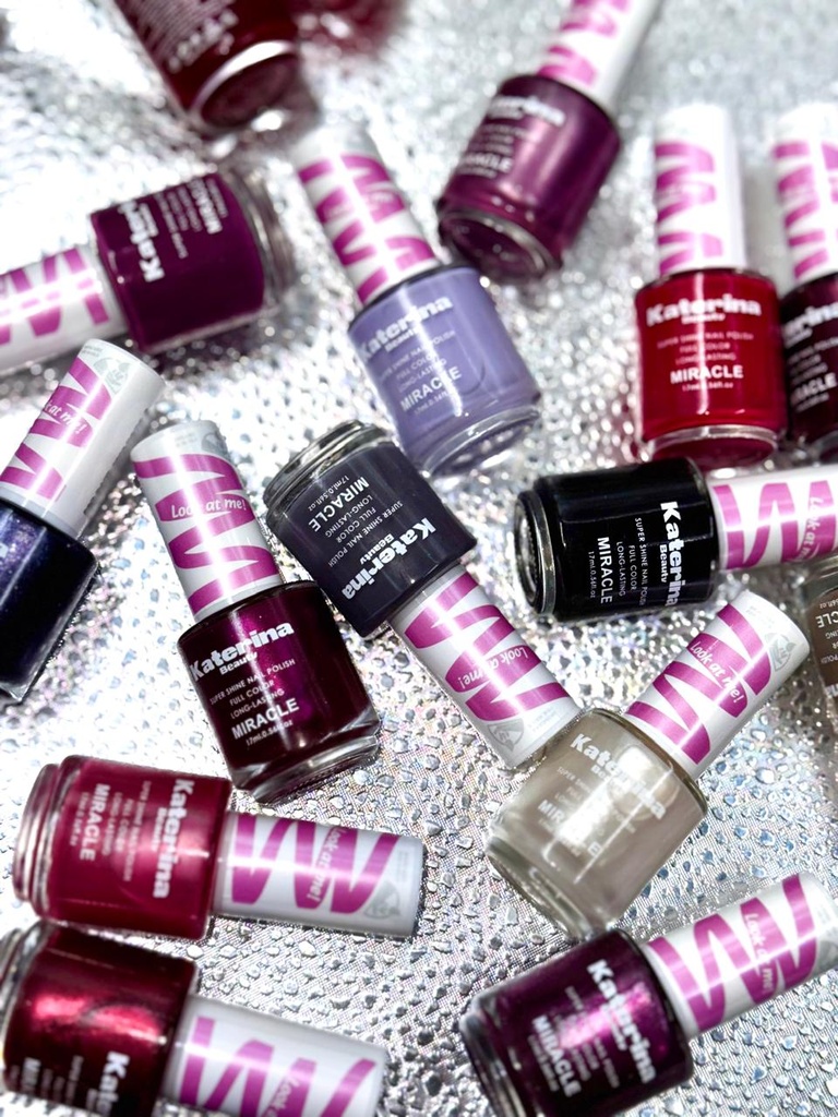 1022- ESMALTE KATERINA MIRACLE X1