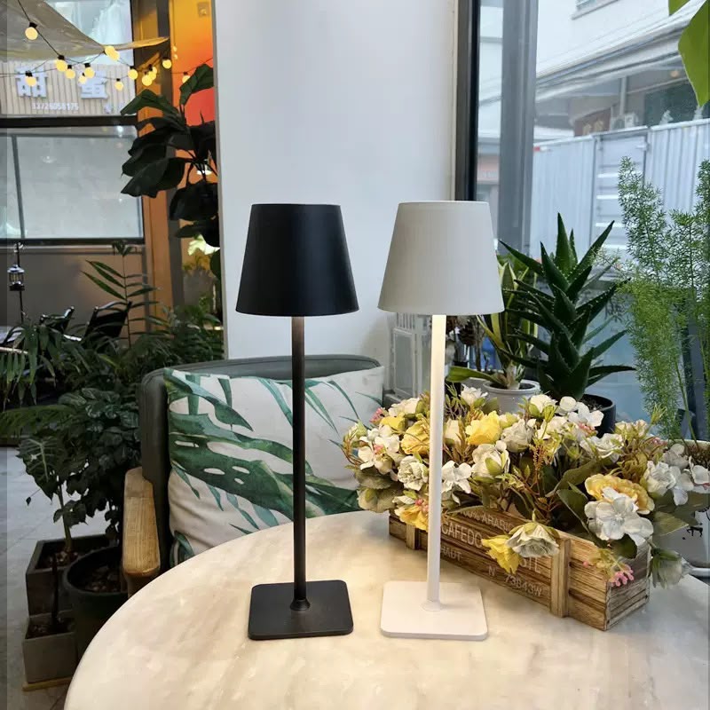 LAMPARA LED TACTIL X1U.