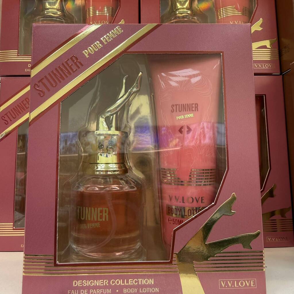 Set de perfume + crema Stunner