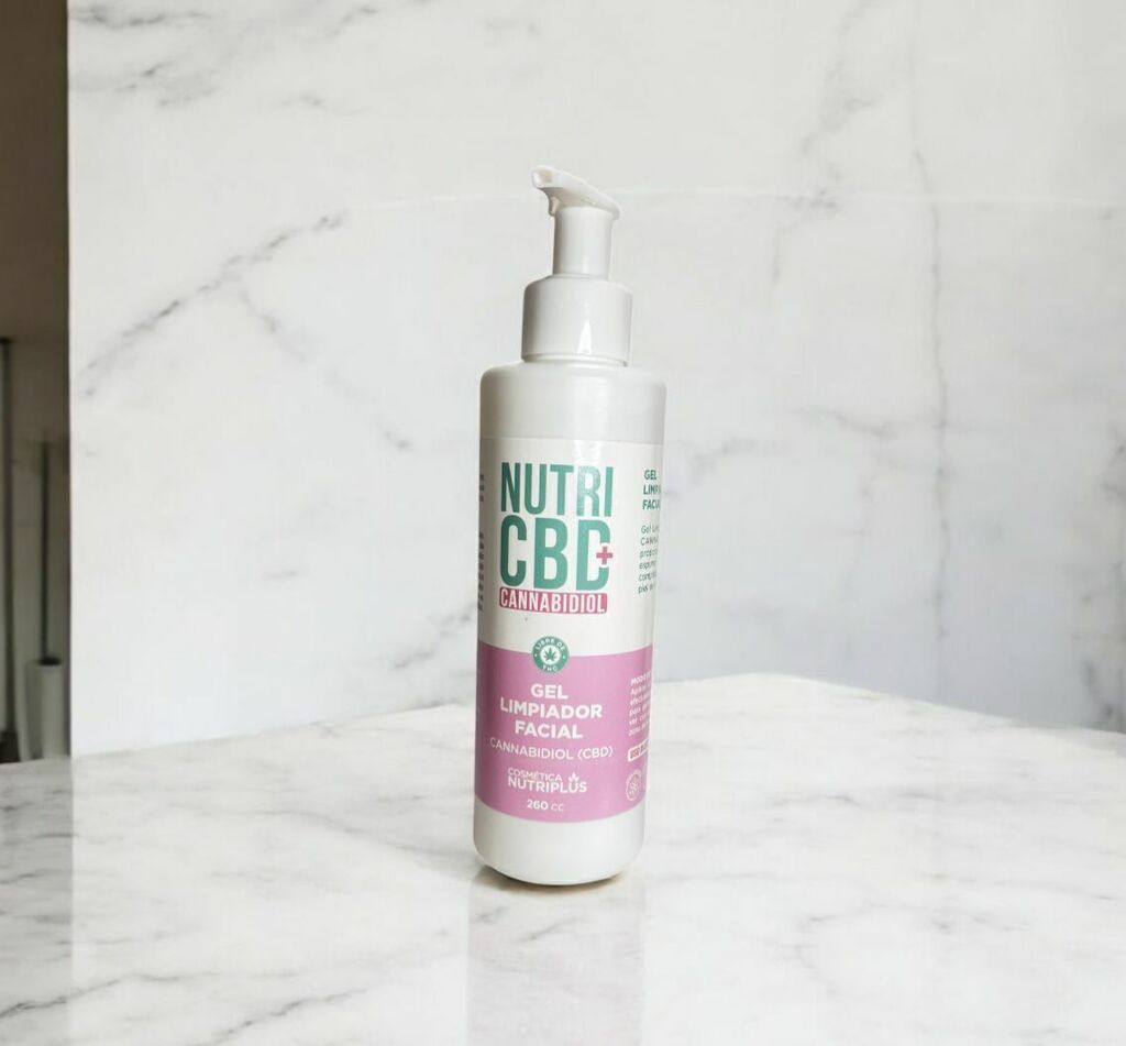 Gel limpiador facial COSMETICA NUTRIPLUS