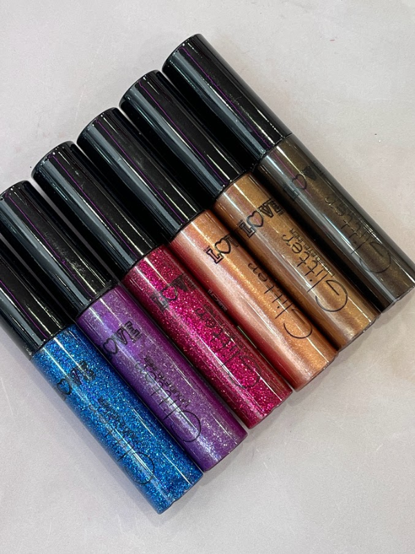 Delineador liquido con glitter TEJAR