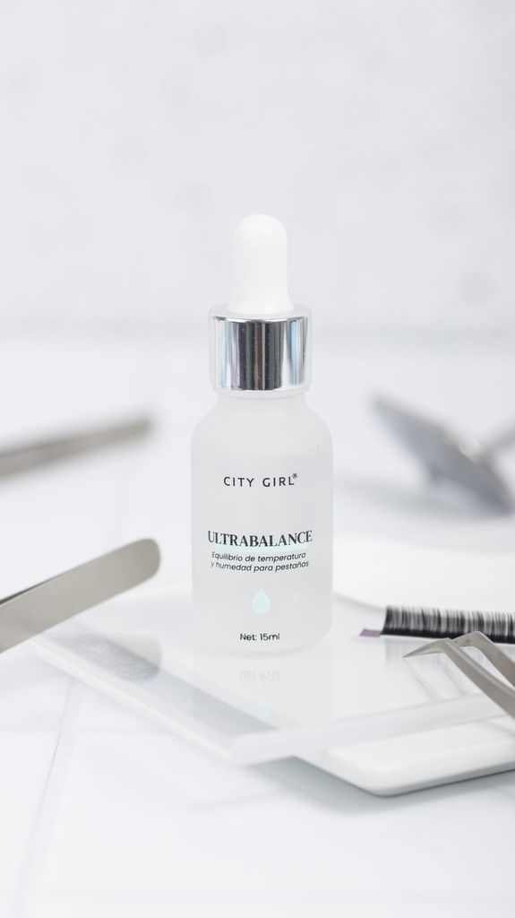 ULTRABALANCE EQUILIBRIO DE TEMPERATURA Y HUMEDAD PARA PESTAÑAS CITY GIRL