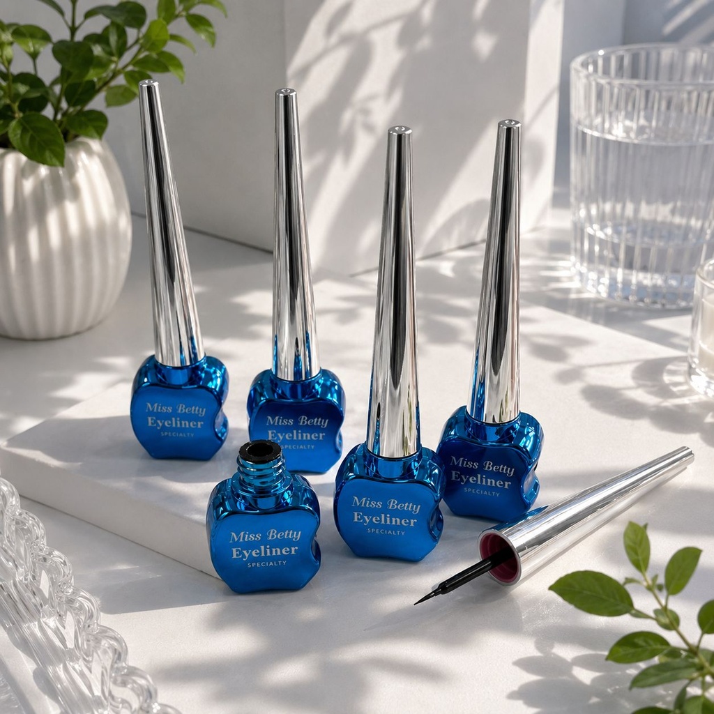[PY-E1368] DELINEADOR LIQUIDO MISS BBETTY X1U. 24P.