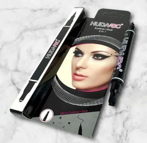 Delineadores con Pincel y Sello 