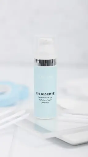 removedor profesional en gel para adhesivos de pestañas City Girl 20g