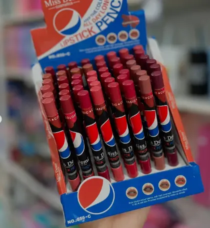 Lápiz de/para Labios Pepsi Miss Demi