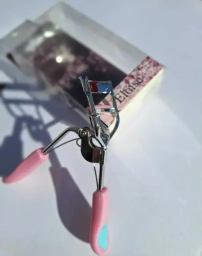 [PL-10JJMA7JMJ6610] Arqueador para pestañas ELOISE Mango CORAZON