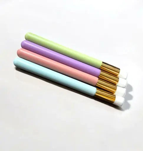 Brocha para pestañas tono pastel